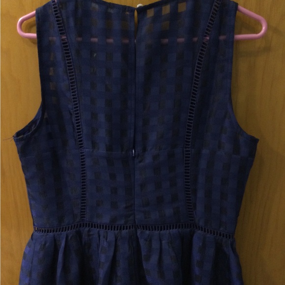 I had this dress in my closet. It’s time to part with this beauty. - Picture 4 of 6